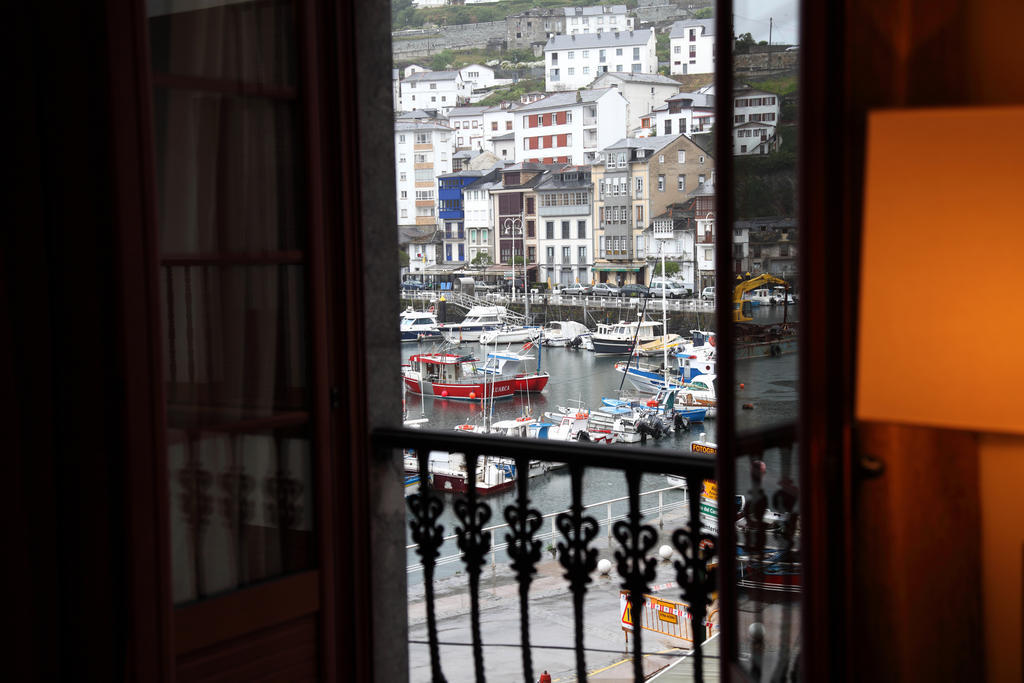 Hotel Baltico Luarca Exterior photo