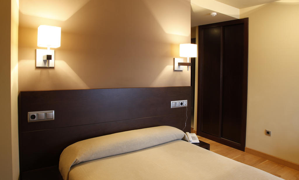 Hotel Baltico Luarca Room photo